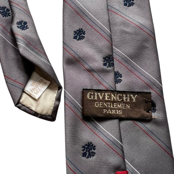 Givenchy tie - Picture 3 of 3
